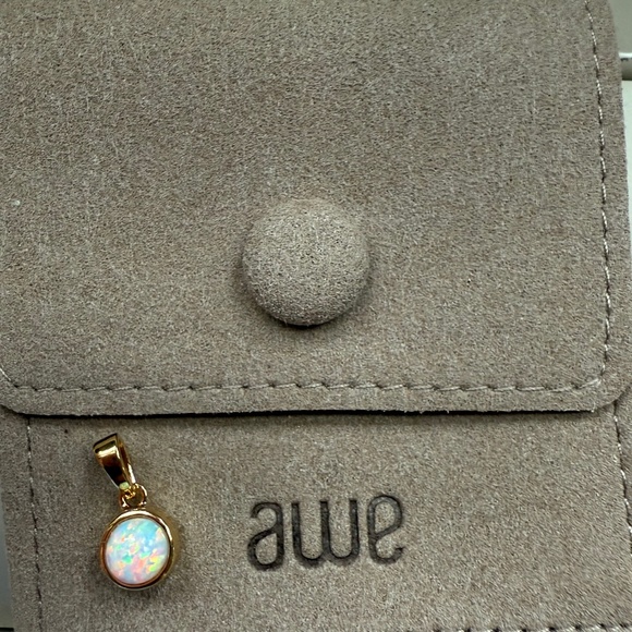 Awe Inspired Opal Amulet ✨ - Picture 1 of 4